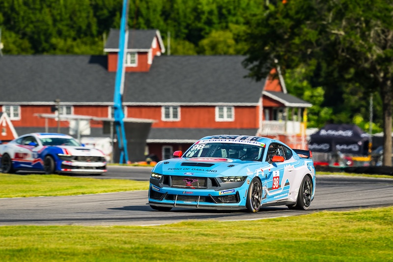 Mustang Challenge 2026: VIR race 1